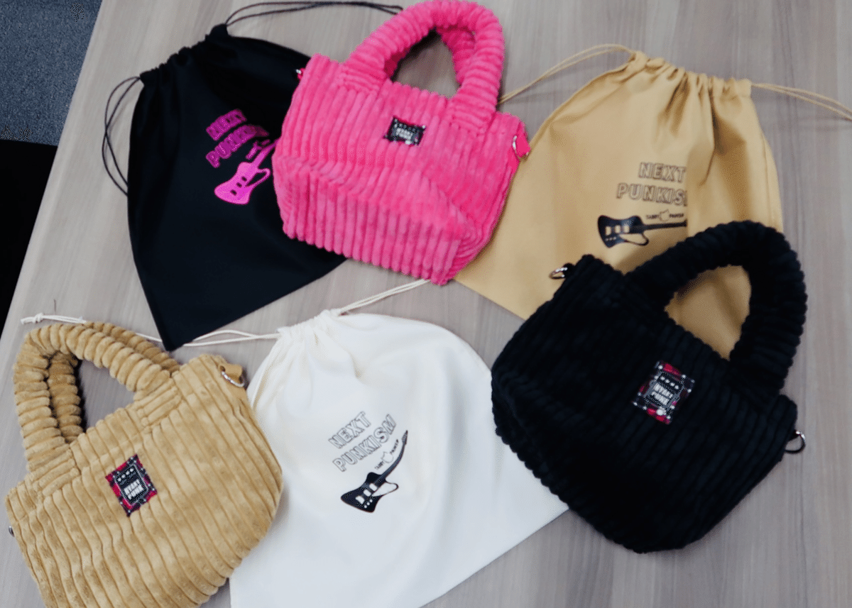 NYAXT PUNK mini BAG｜黒柳 能生 公式note