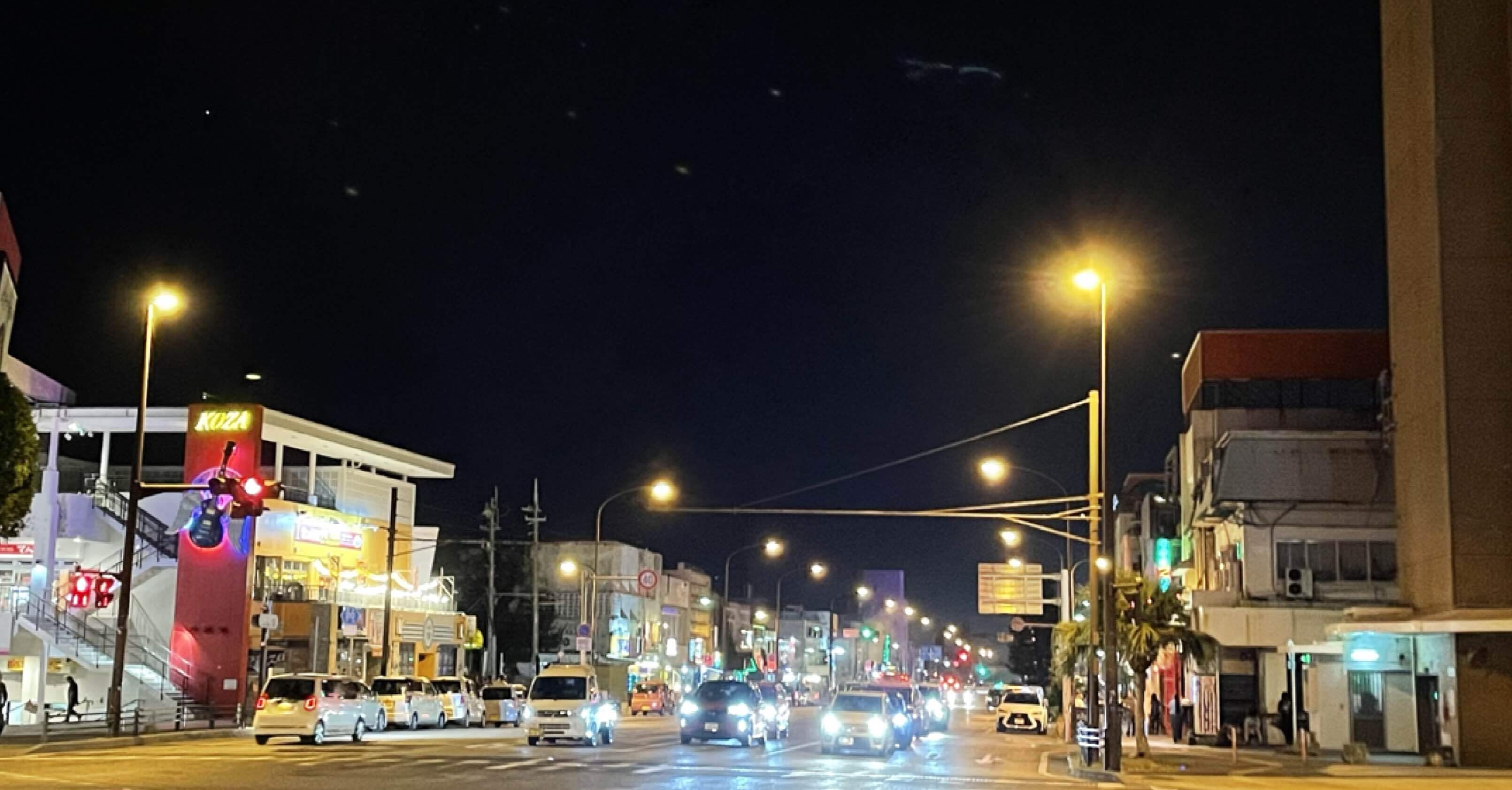 沖縄コザ焼き 大衆焼肉キンジテ コザ店（沖縄市/焼肉） - Retty（レッティ）