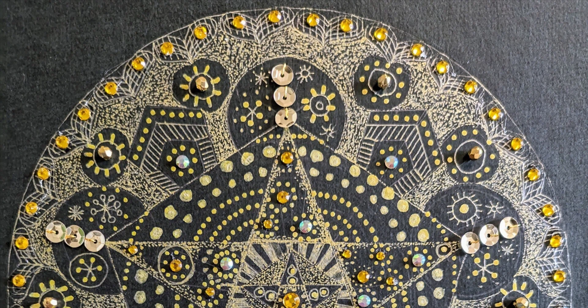 手描き曼荼羅アートその2｜あいか