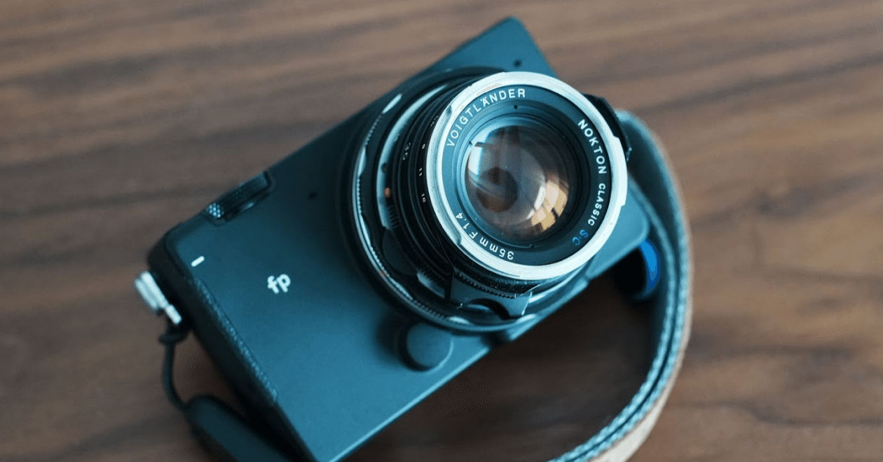 sigma fp + nokton40mmf1.4 scセット 機材選びの旅が終わったので、選び抜いた仲間を紹介します｜Taku