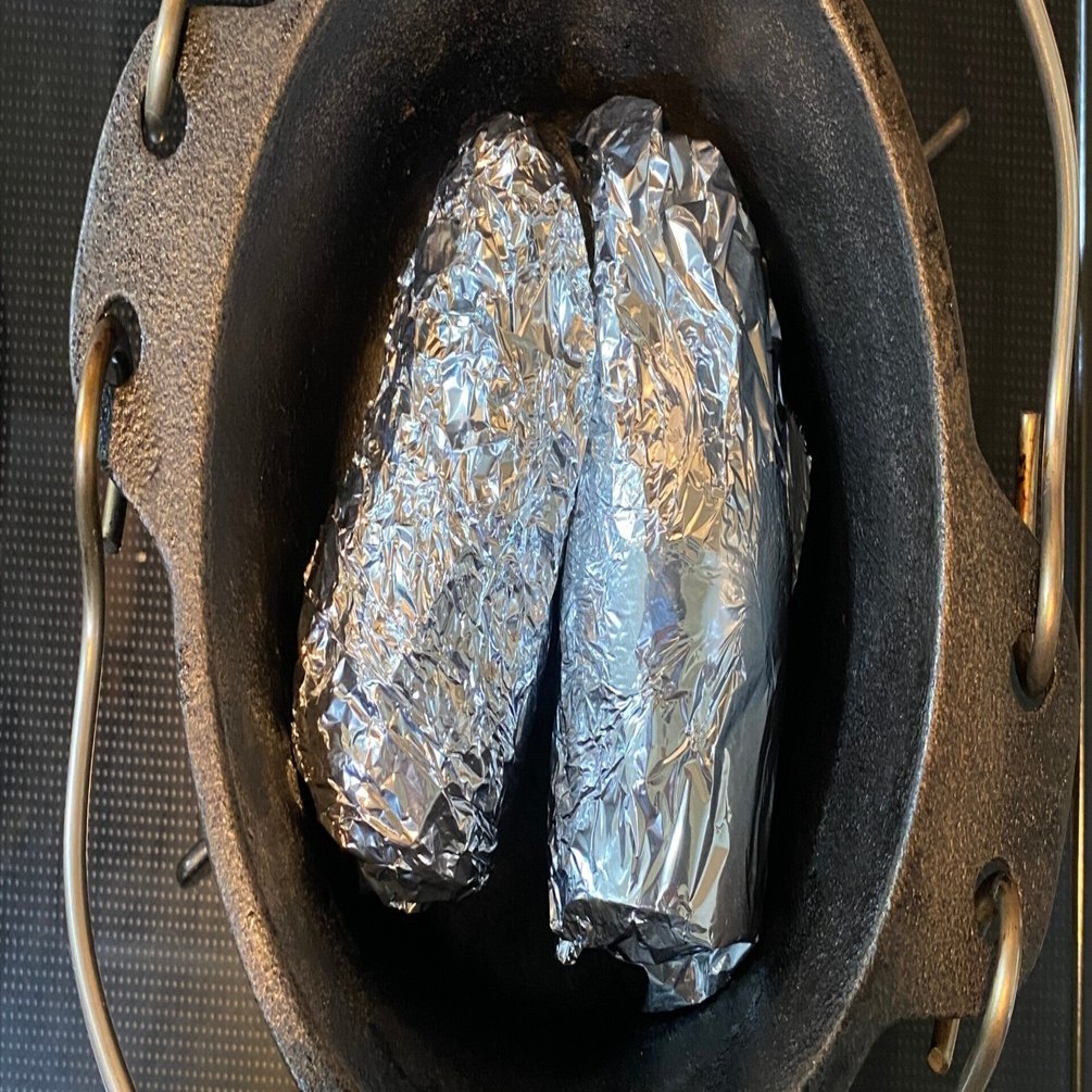 14cmダッチオーブンで焼き芋 / 30分でいただきます｜つむじ風