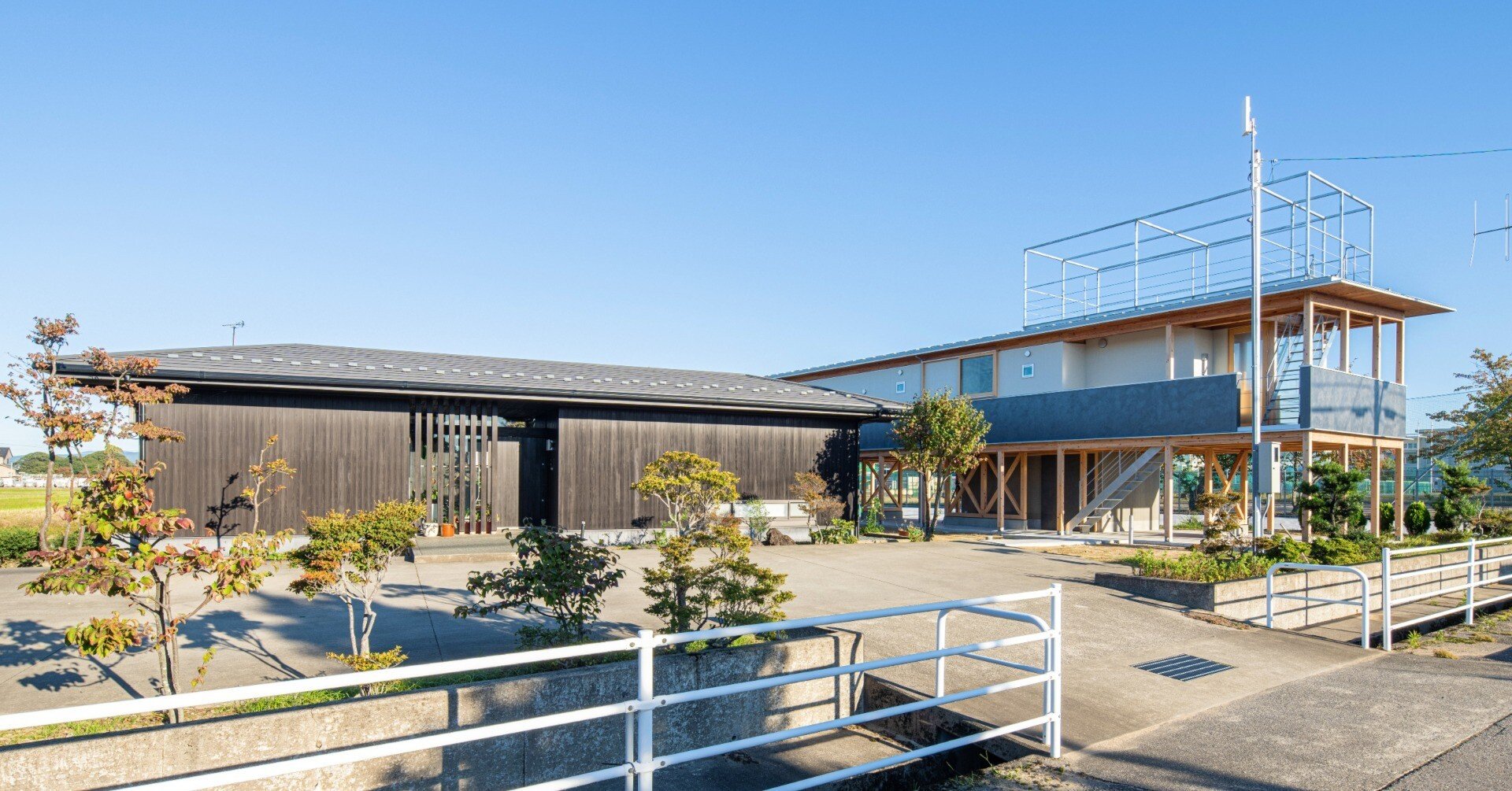 b55b3c8e91376128402a71d7268fa5