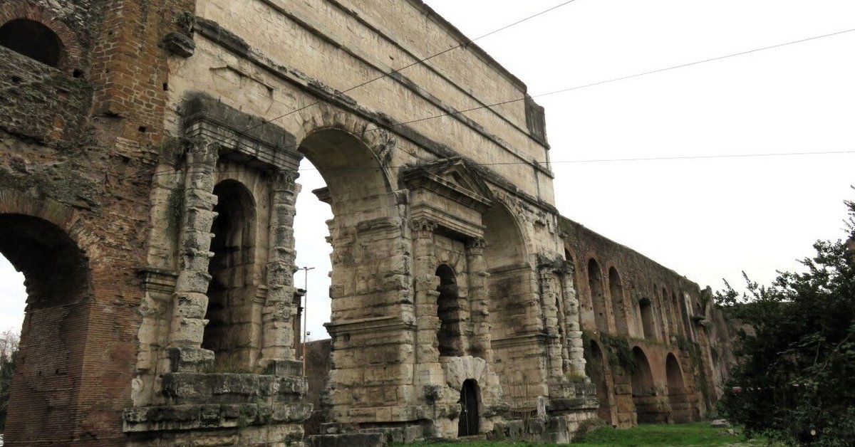 銅版画■トラヤヌスの凱旋門 ベネヴェント 古代ローマ遺跡 トラヤヌス帝の凱旋門 クチコミ・アクセス・営業時間