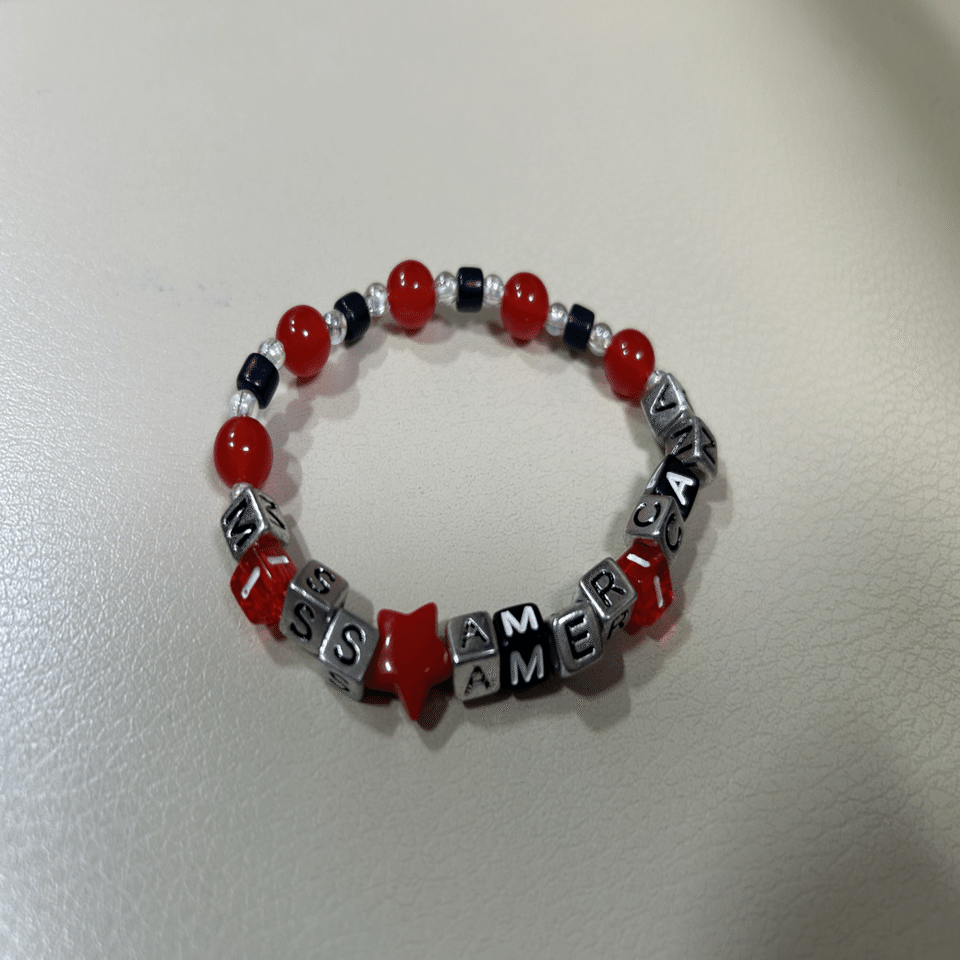 The Eras Tourのために作ったフレンドシップブレスレットに愛着が湧い