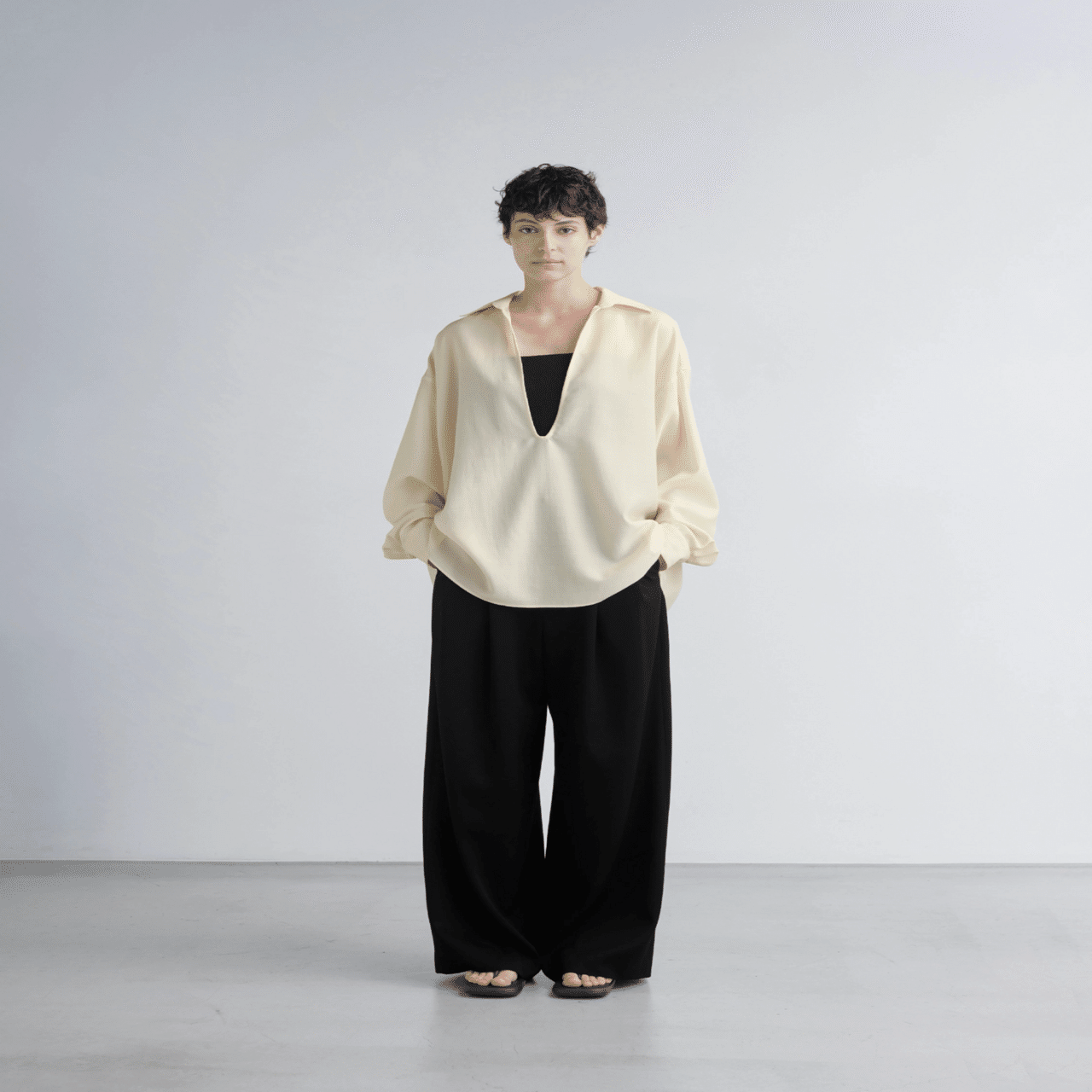 グラフペーパー2024春夏コレクションをレビュー。注目すべきアイテムは