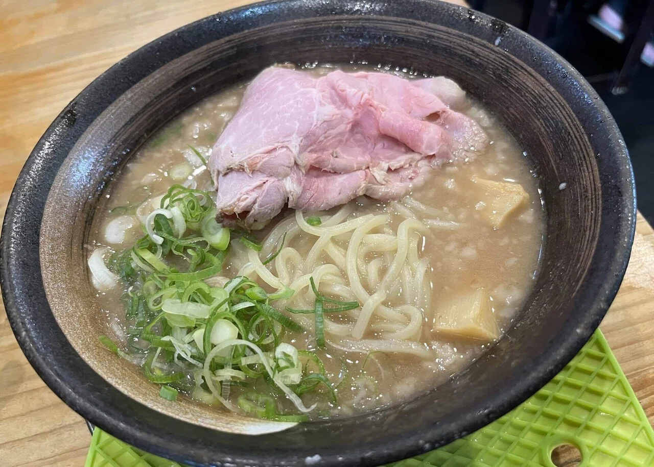 シャニ6th目前！？奈良県北部で食べられる美味いラーメン6選｜かめちゃん