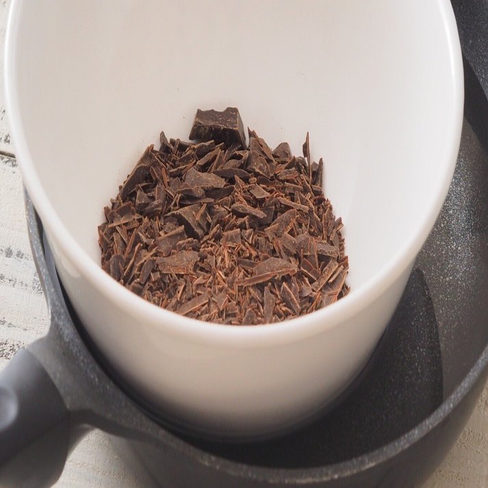 失敗しないコツは湯煎にあり。ハードルがぐんと下がるチョコレート作り“きほんのき”｜横田睦美／旅する料理家