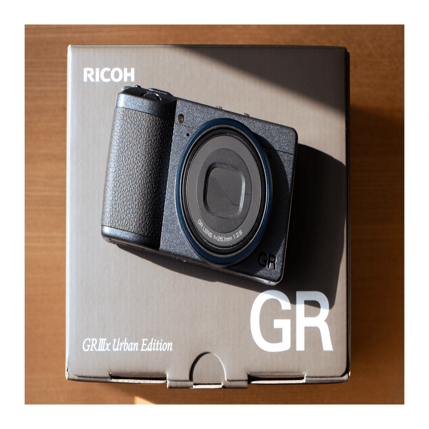 RICOH GRⅡ ようこそ、スナップ最強カメラ【RICOH GRIIIx】｜おさけい