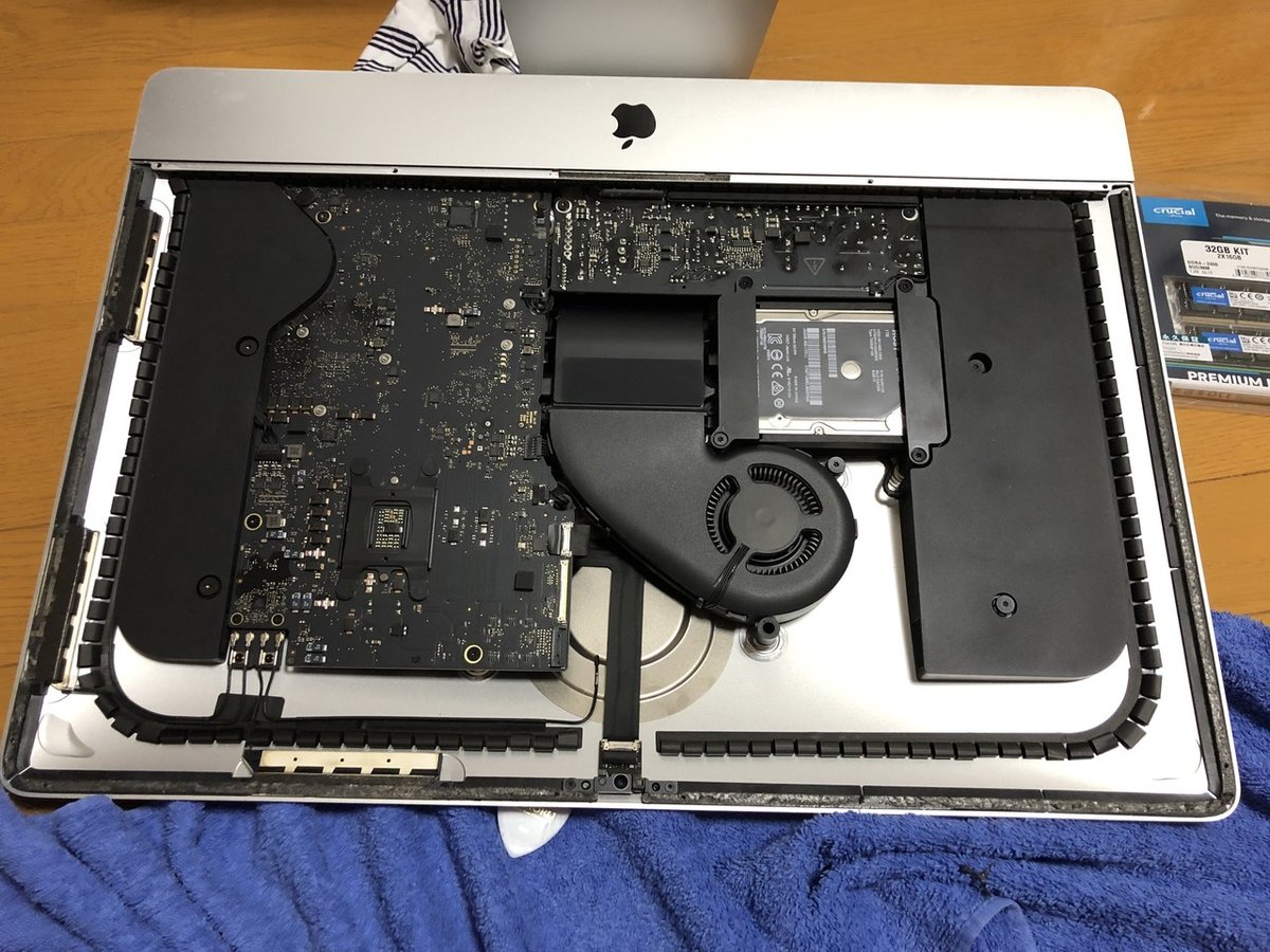 iMac2017 21.5インチメモリ16GB SSDに交換済み