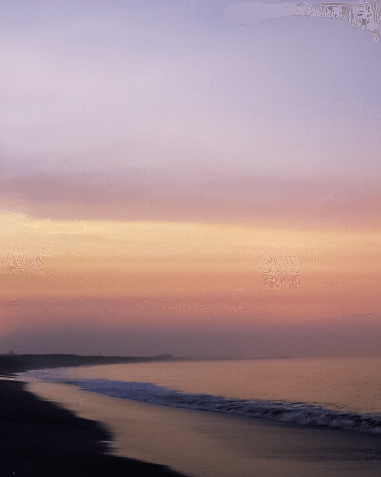 


#朝焼け #海 #空 #自然 #湘南 #カメラ #写真 #sky #sea #nature #photo #photography