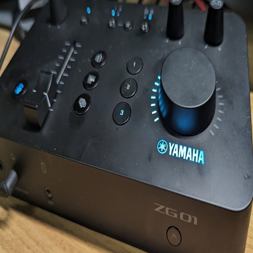 ZG01 可哀想 ゲーミングオーディオインターフェイス