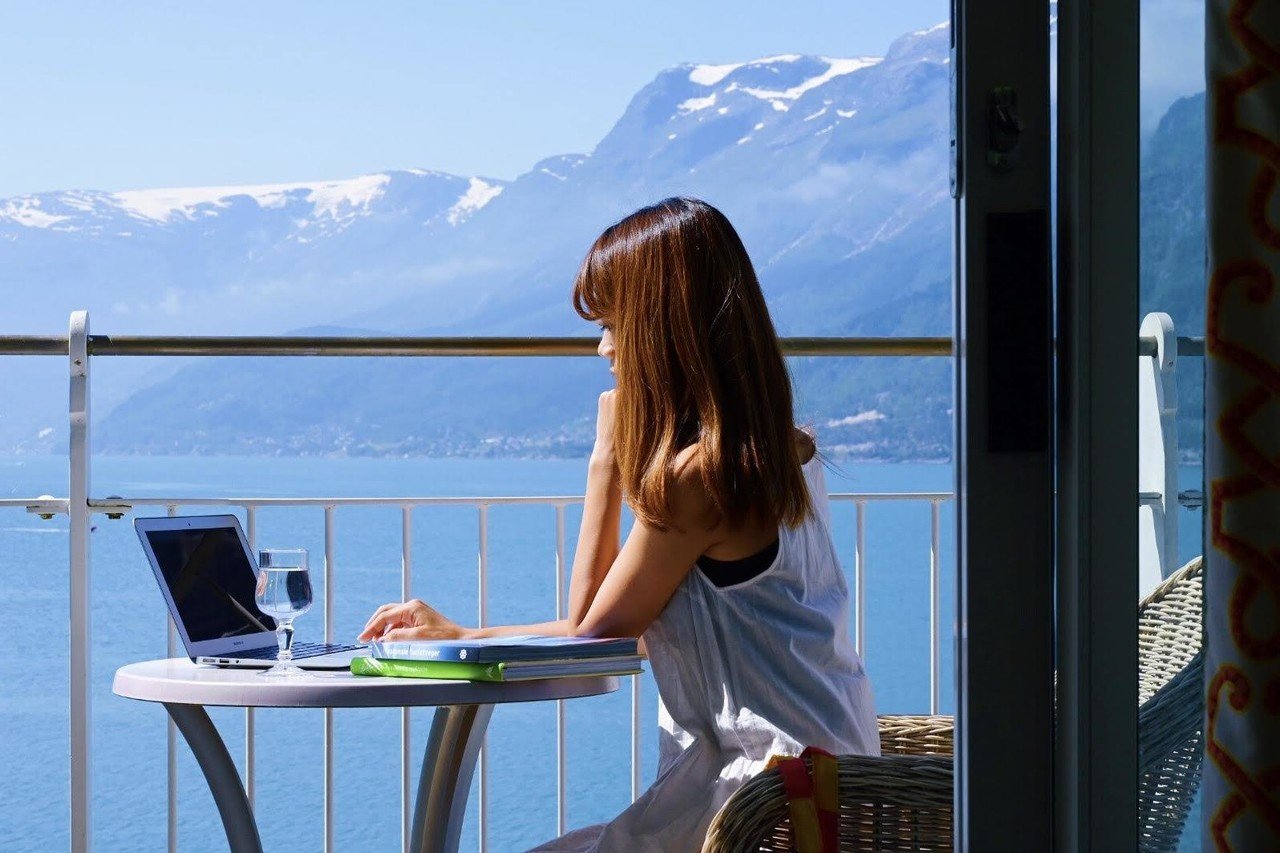 英語が世界を変えてくれた なんて月並みなことは言いたくないけど Englishchallenge 伊佐 知美 Note 英語が世界を変えてくれた なんて月並みなことは言いたくないけど Englishchallenge 伊佐 知美 Note