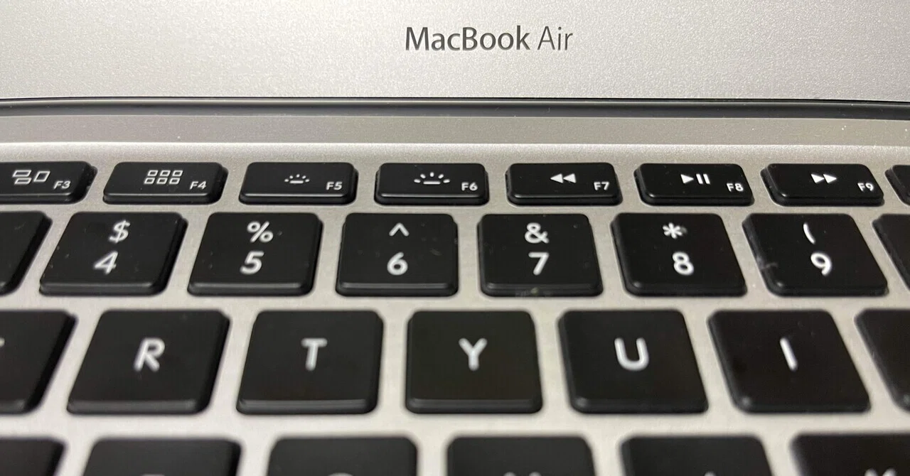つい出来心で買ってしまったMacBookAir2013 は使い物になるのか 