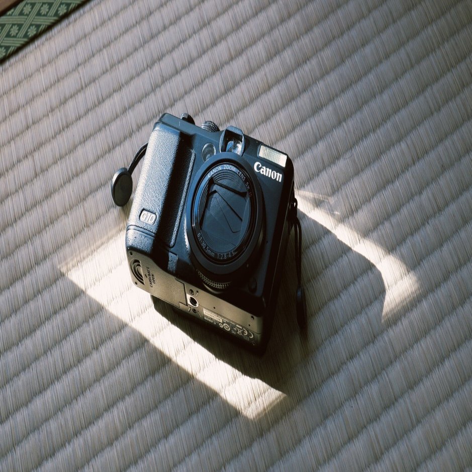 えーっ？まだオールドコンデジ始めてないの？こんなに楽しいのに