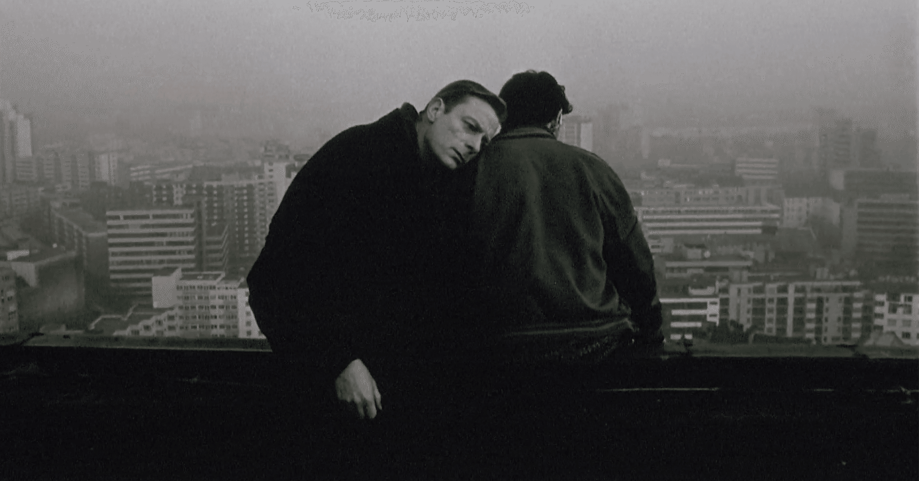 ベルリン、天使の詩』 ～人生につまづいた時、君のそばには天使がいる