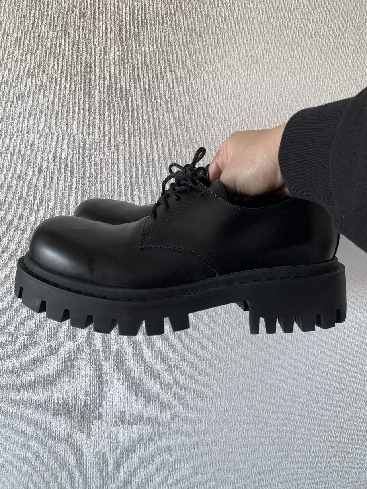 56. FW23ベストバイ③BALENCIAGAダービーシューズ|羽生健太郎 56. FW23ベストバイ③BALENCIAGAダービーシューズ|羽生健太郎