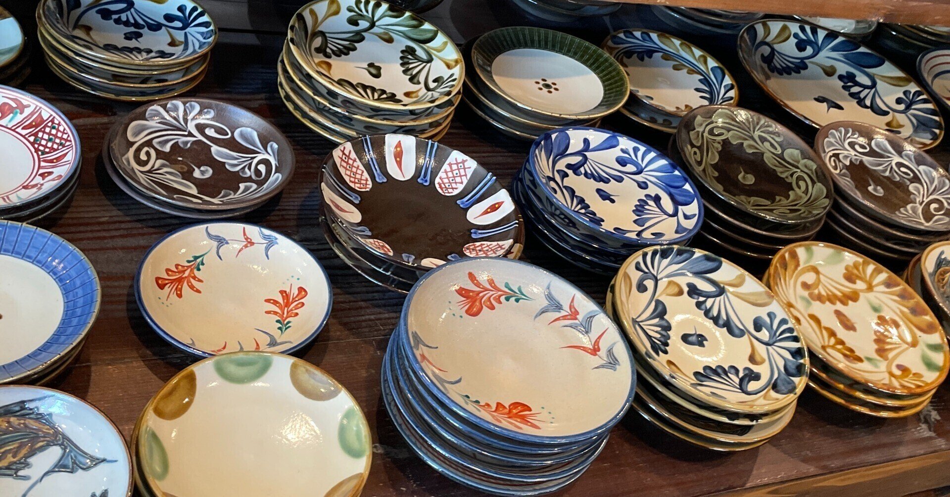 工芸品　状態良好。手の込んだ作り。 伝統工芸の職人とデザイナー等との協働により開発された新商品を