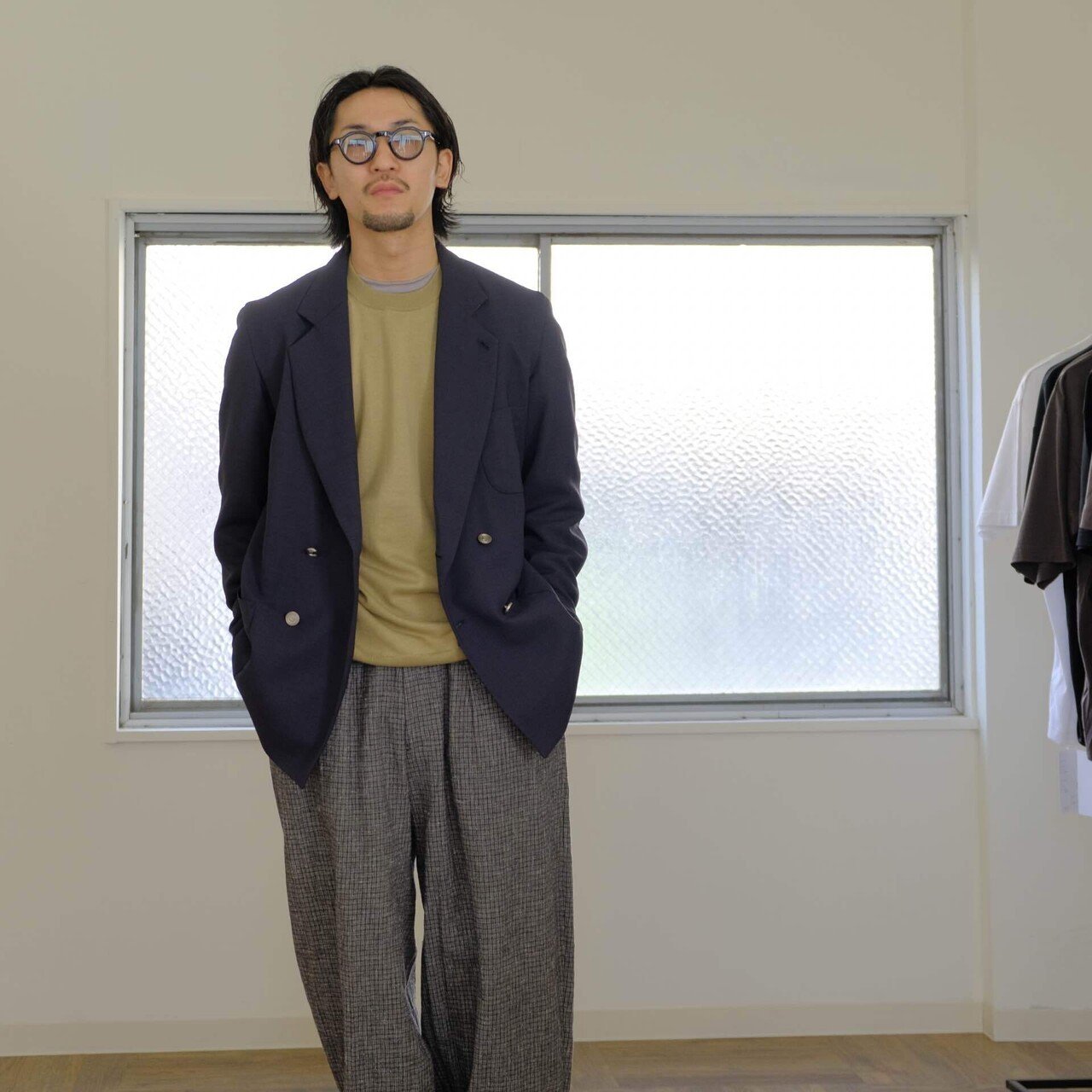 m's braqueが作るネイビーブレザー｜水岡