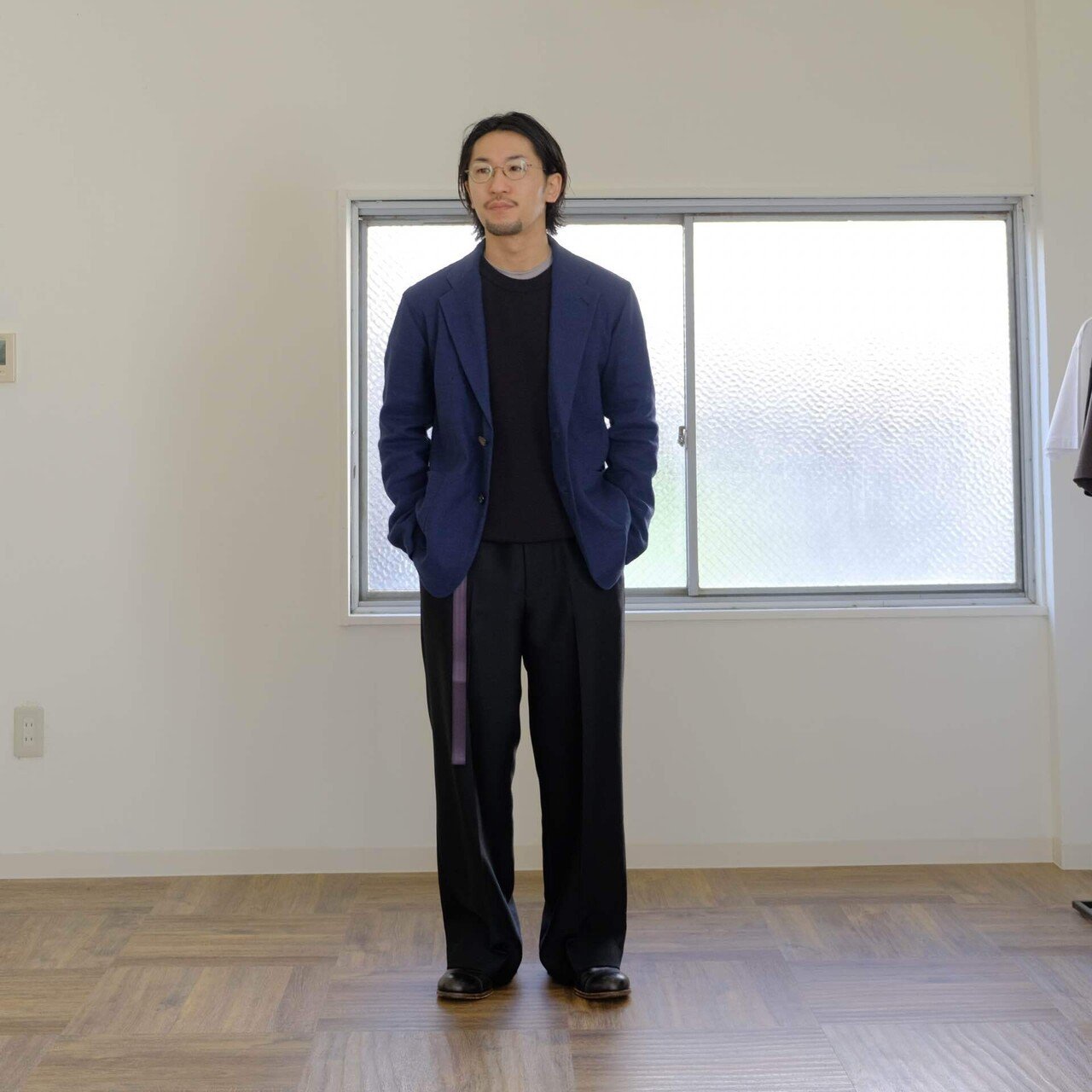 m's braqueが作るネイビーブレザー｜水岡