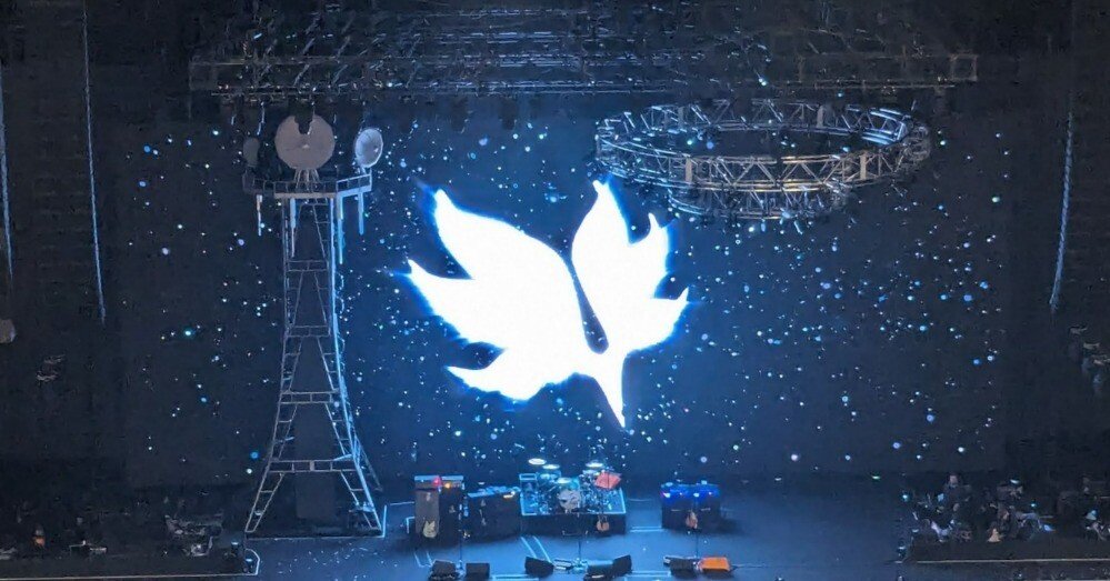 ライブレポ】「BUMP OF CHICKEN TOUR ホームシック衛星2024 ライブレポ】「BUMP OF CHICKEN TOUR ホームシック衛星2024