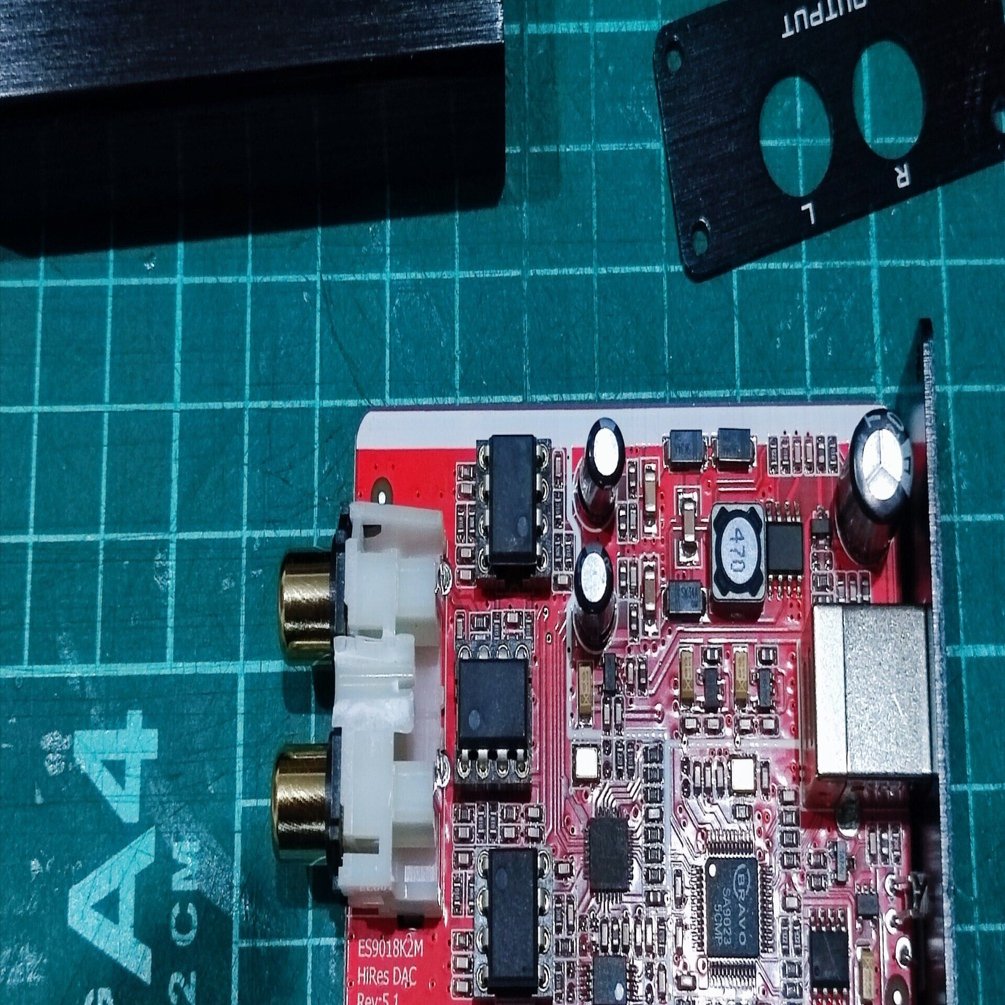 USB-DAC (FX-AUDIO- FX-04J+)のオペアンプを交換してみた｜MusicaNote