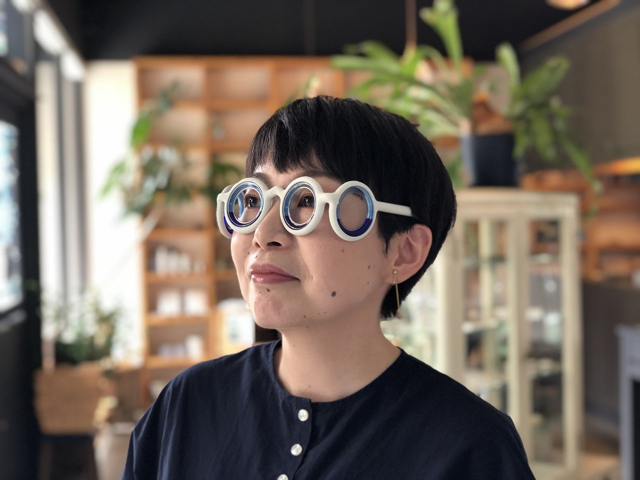 話題？の、車酔い止めメガネ「シートロエン」を本当に酔わないか試して