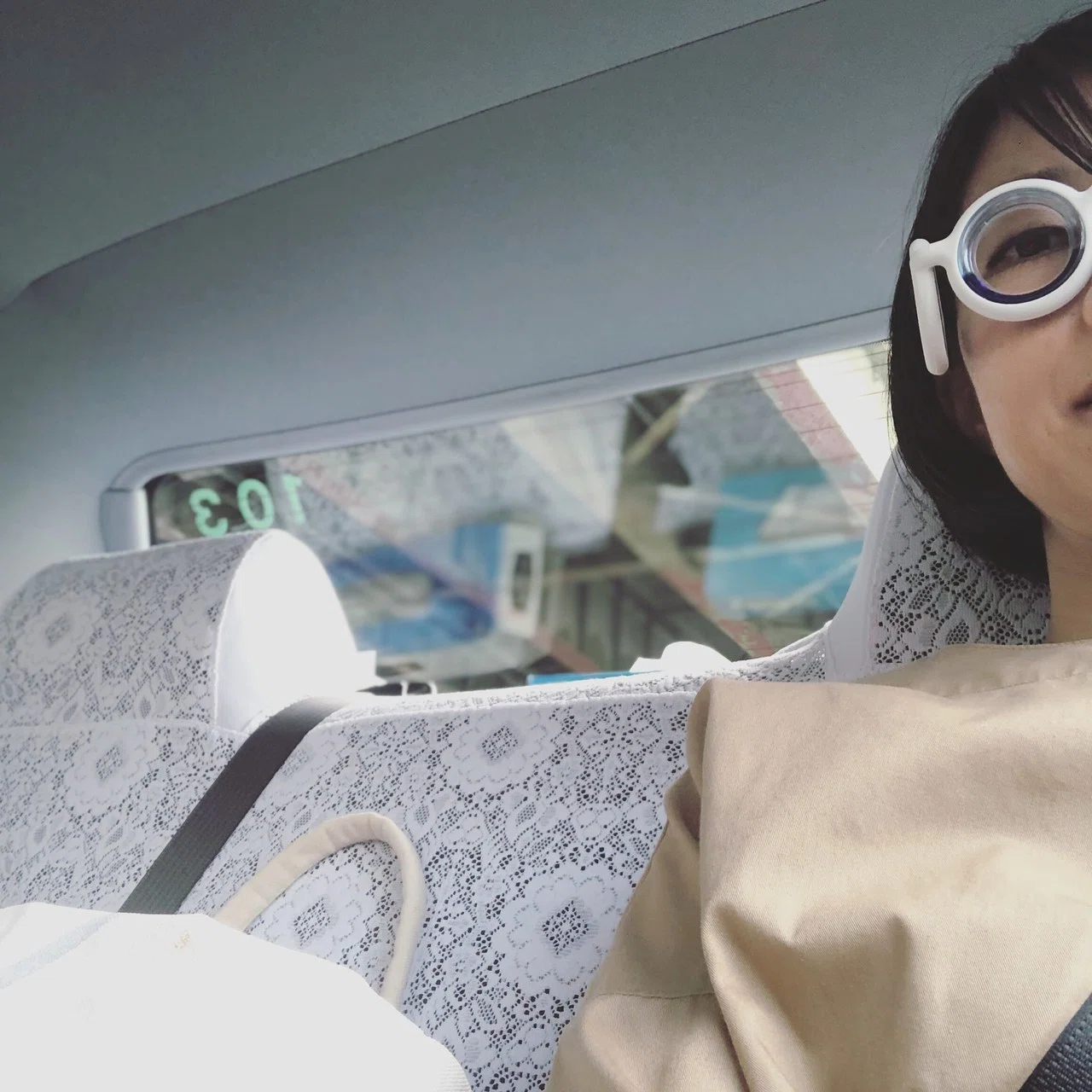 話題？の、車酔い止めメガネ「シートロエン」を本当に酔わないか試して