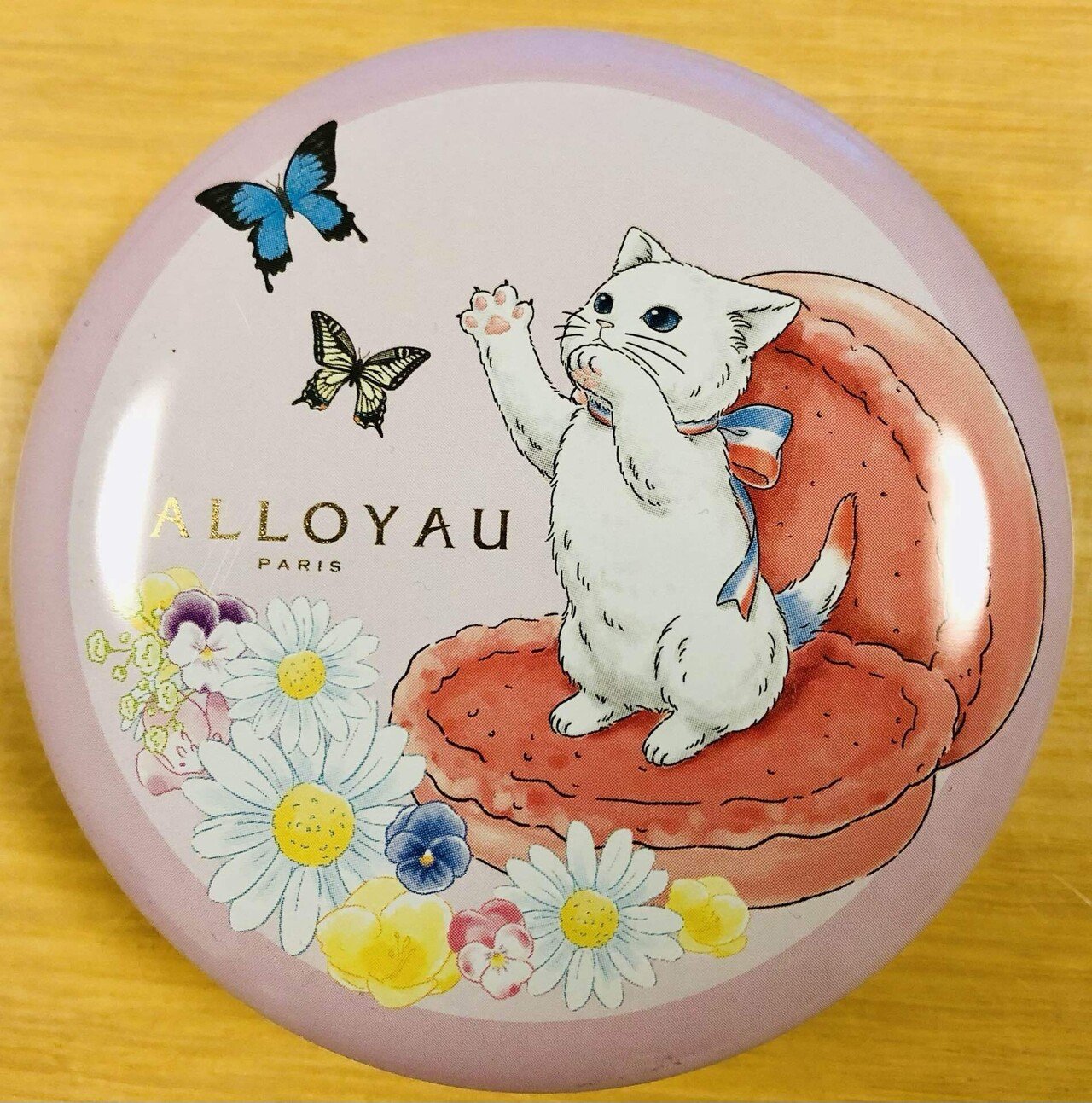 ネコとマカロン。|ねこ山ねこ子 ネコとマカロン。|ねこ山ねこ子