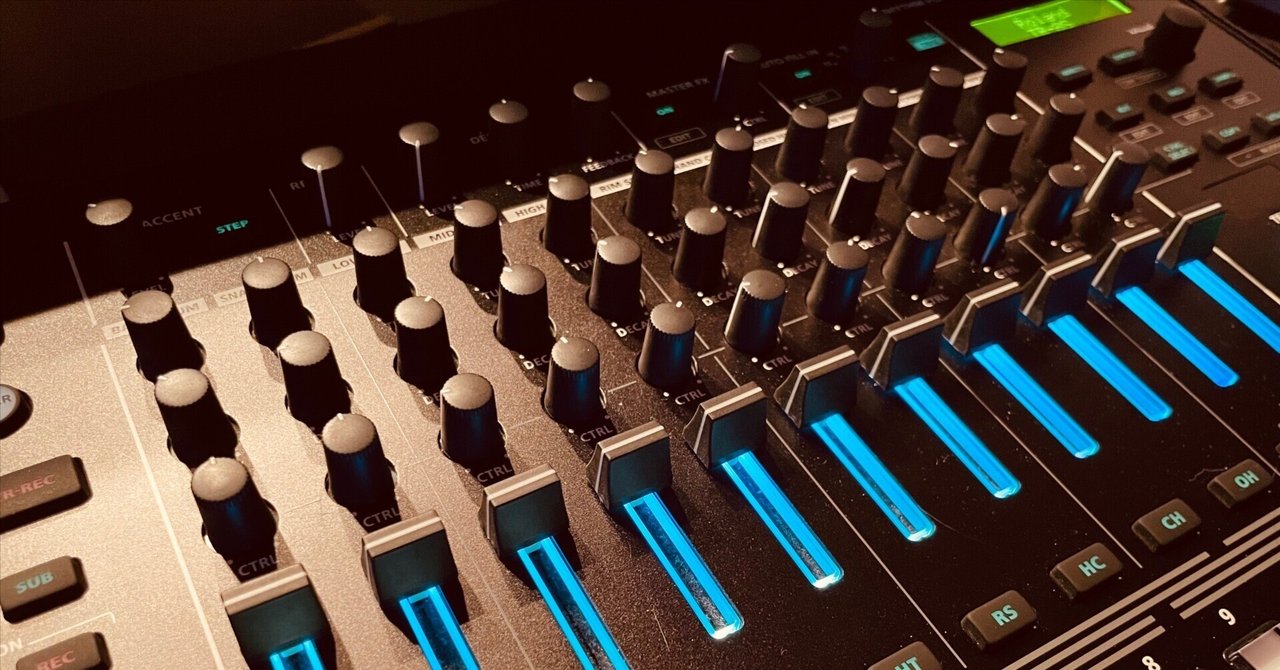 Roland | TR-8S | リズムマシン | Five G music technology
