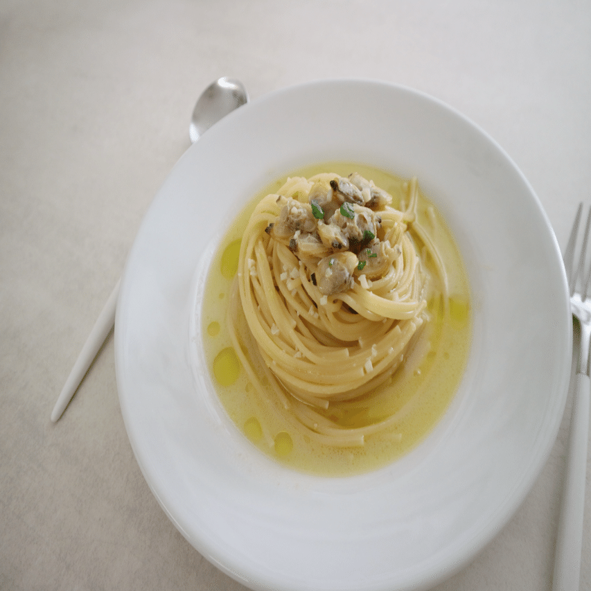 お気に入りの器たち｜mami