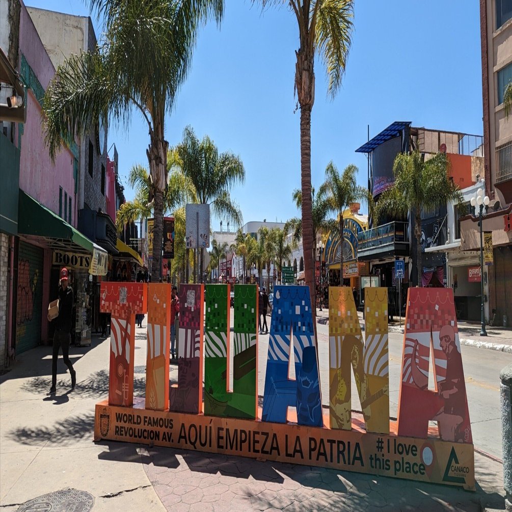 メキシコ国境の街、ティファナへ｜Yu, image size:1920x1005