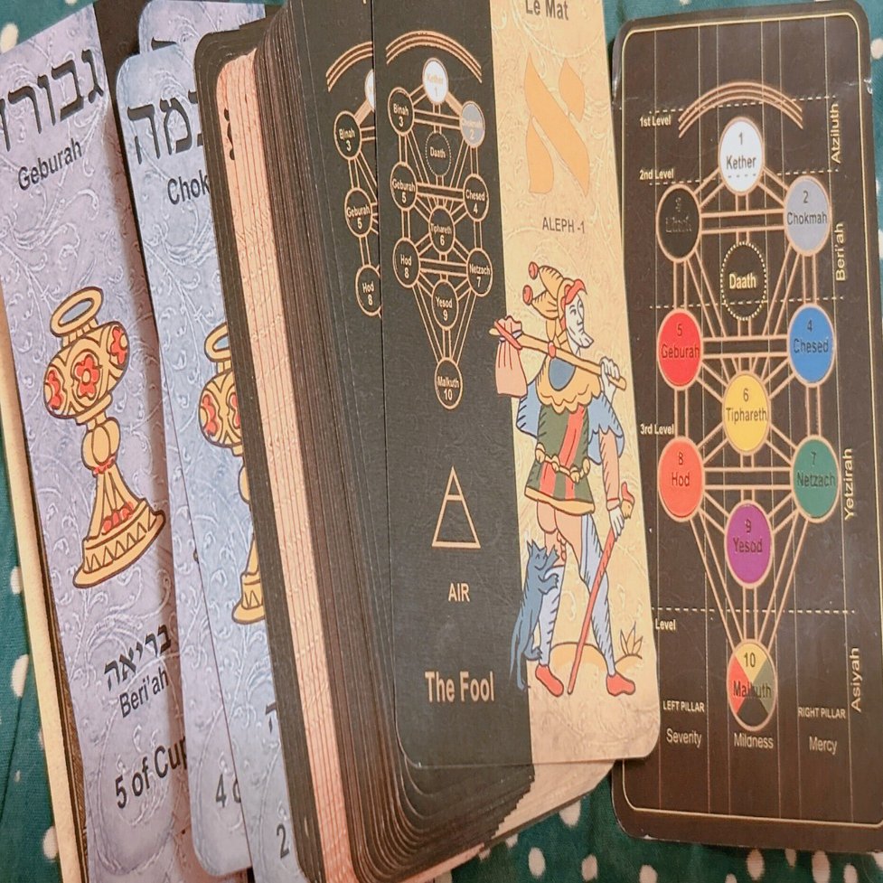 英語と魔術を今年は学ぶ：奇書「「魔術」は英語の家庭教師」のすすめ