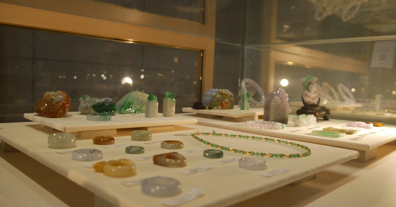 貔貅（ヒキュウ）に会いにみなとみらいへ / 天然翡翠専門店「Joytec