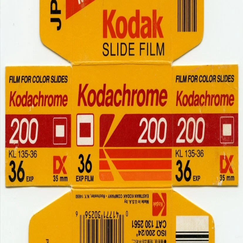 35mm判フィルムパッケージ集（ポジフィルム編）｜フユキ／西川冬旗