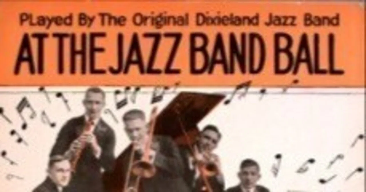 At the Jazz Band Ball｜しゅみお