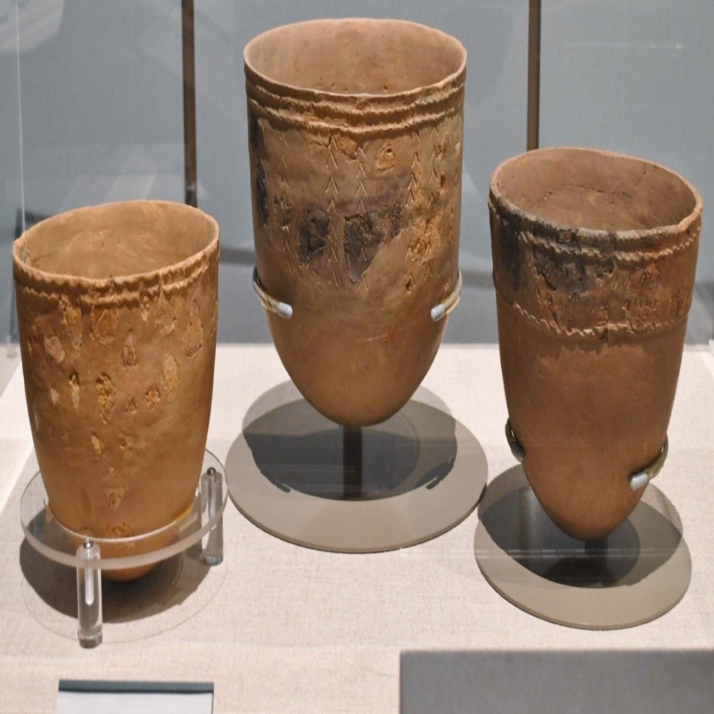 装身具セット(出土品)新石器時代(縄文時代中期？約6000年前〜)2点セット 新石器時代は縄文土器から始まった｜にじから木五倍子