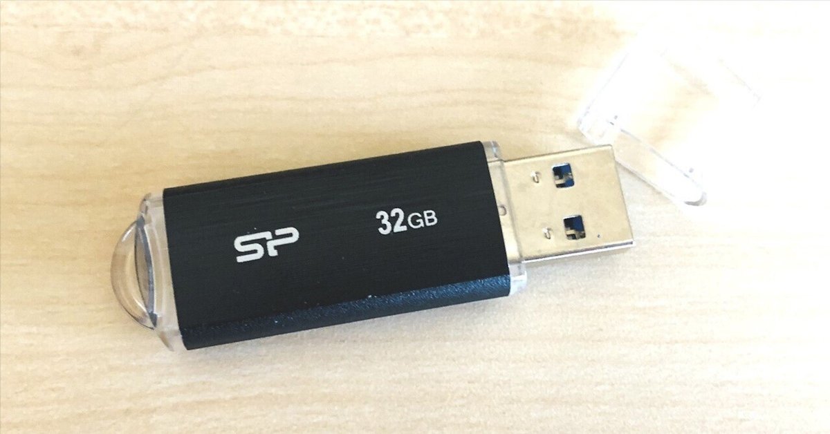 USBメモリーレビュー : Silicon Power Braze B02｜4cv Lab