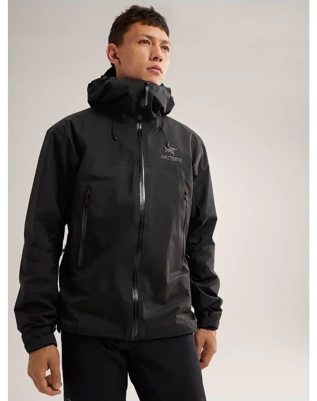 ARC’TERYX Beta AR XS 菅田将暉着用色違い GORE-TEX 2024年ベータARジャケットがアップグレードします。俳優の菅田将暉さん