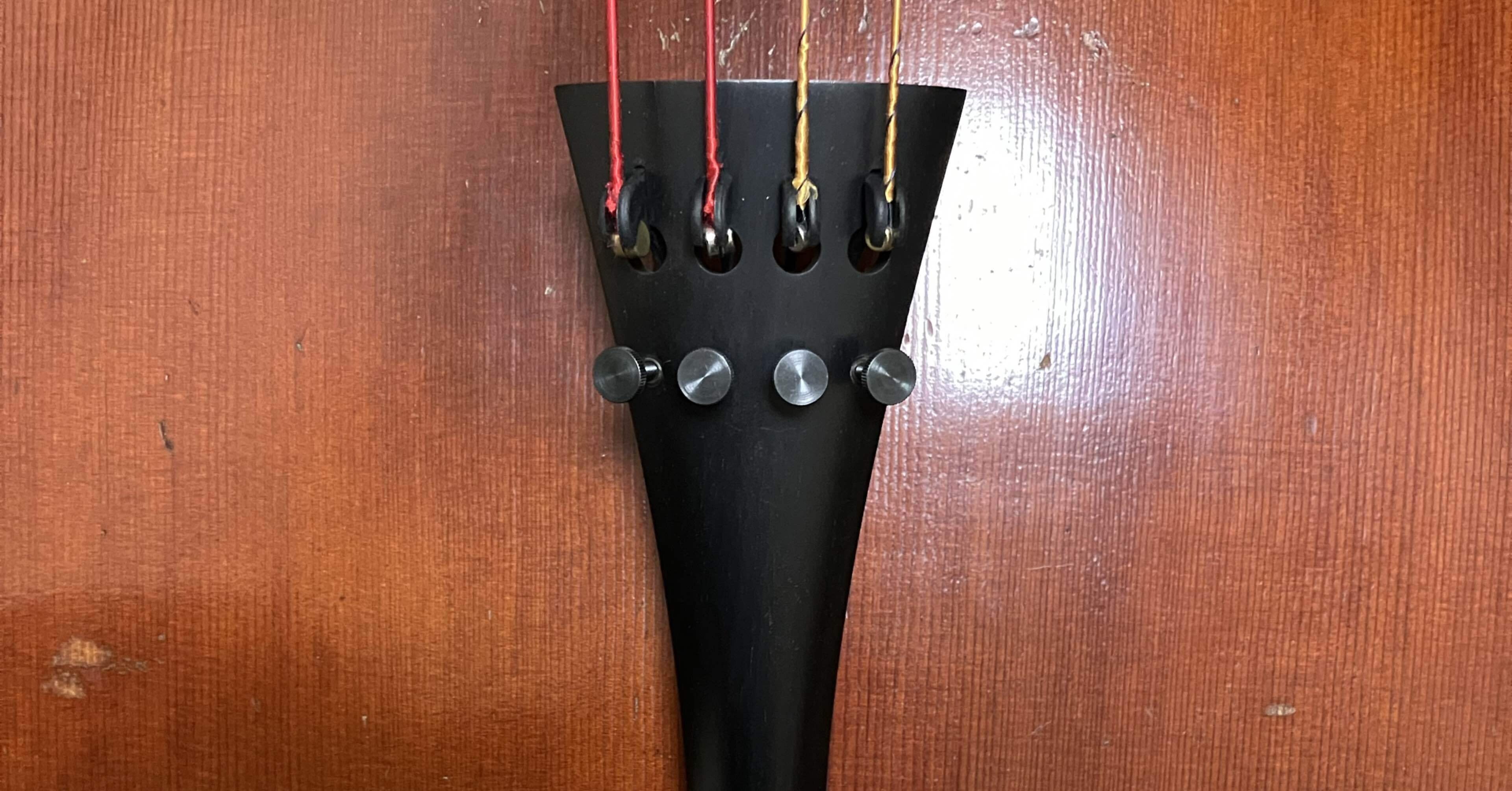 チェロテールピース■フェルナンビューコ■チェロ用テールピース チェロテールピース□フェルナンビューコ□チェロ用テールピース e*e様