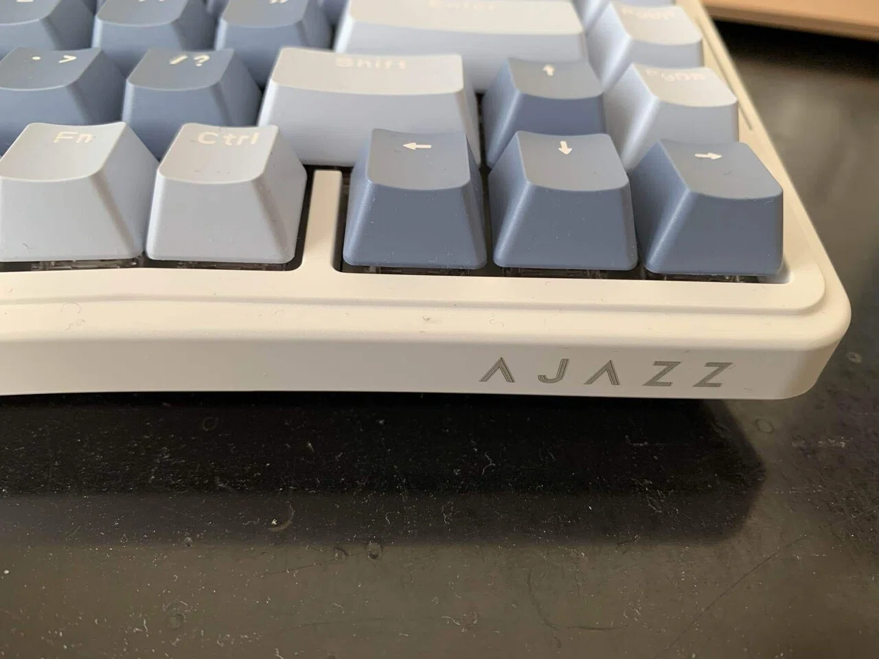 あー キーボード AJAZZ AKS068｜らんさぶ