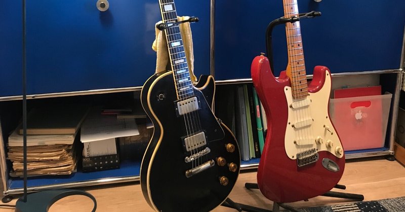 Gibson  Fender どっちが良いギターか