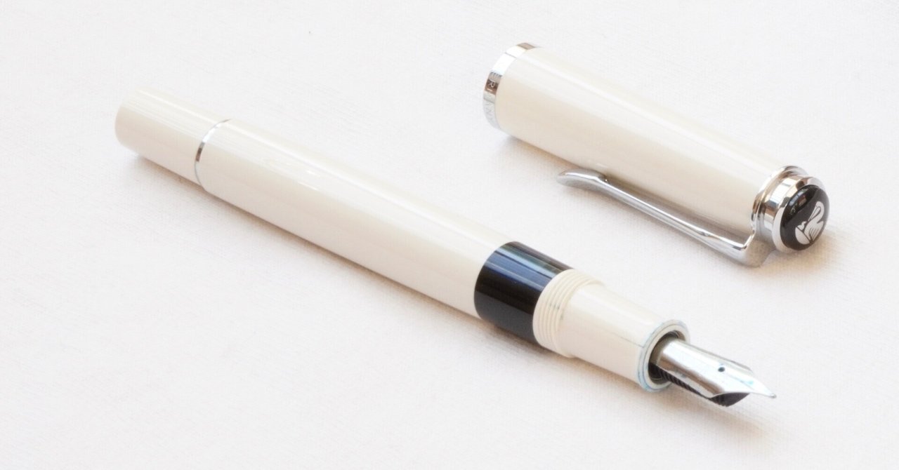 Pelikan 万年筆 M205 ホワイト 中古品 詳細ページ | 万年筆 ボールペンなど高級筆記具の販売・買取