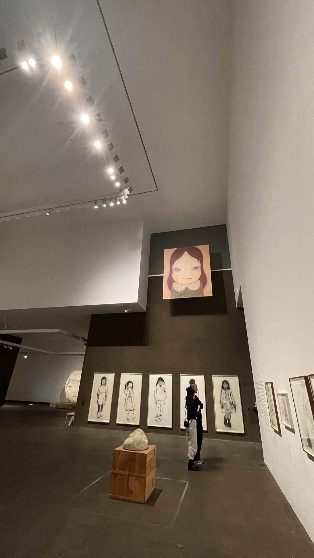 奈良美智個展 「The Beginning Place ここから」｜May Gift