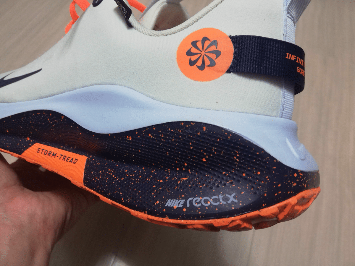 【大幅値下】Nike GORE-TEX　リアクトXインフィニティラン4 　新品 27.5のみ SALE】ナイキ NIKE リアクトX インフィニティラン 4