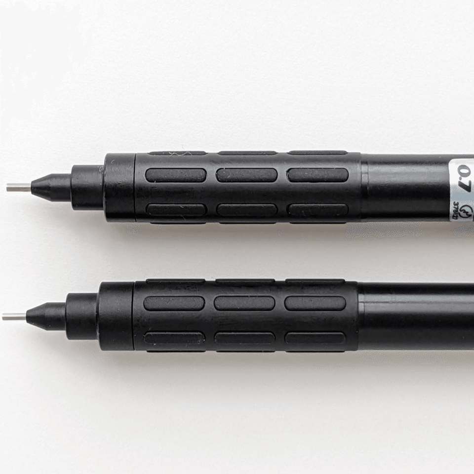 グラフ1000 現行型と旧型の違いまとめ的な記事｜灰根