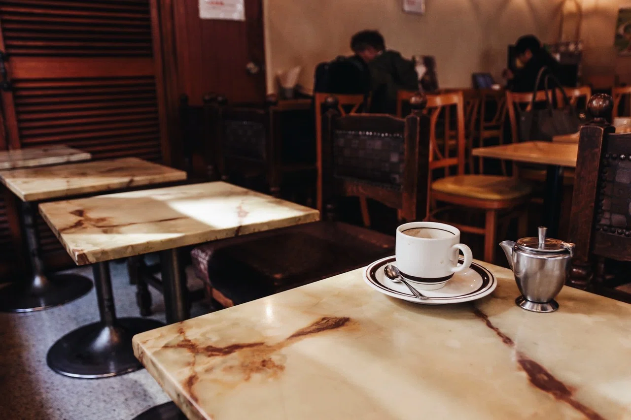 喫茶店の入り口に漂う 入っていかない フェロモンはなんなのだろうか カナエナカ Note 喫茶店の入り口に漂う 入っていかない フェロモンはなんなのだろうか カナエナカ Note