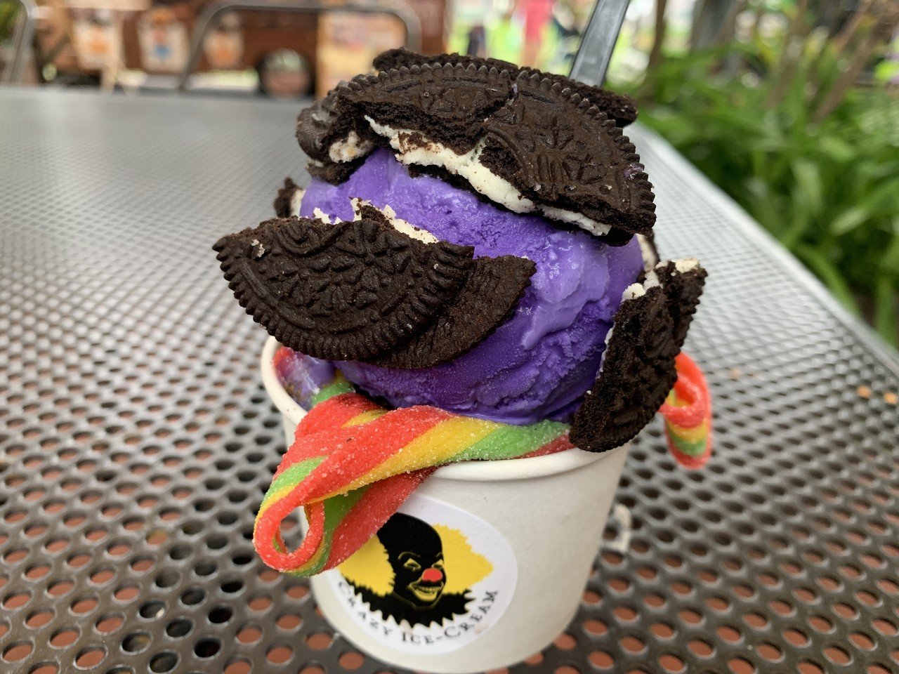 おやつ】インスタ映えの権化みたいなアイスを食べてみた｜ゴーズのノート