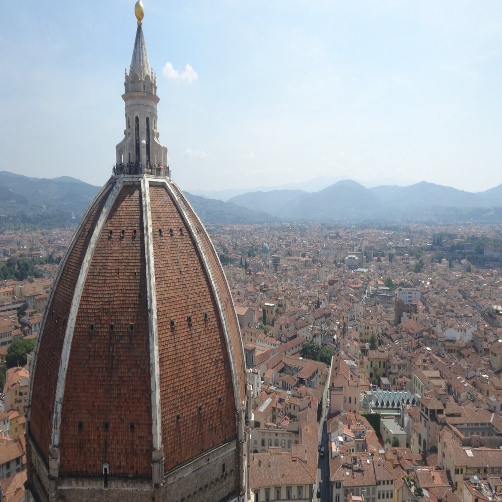 365日色の話 フィレンツェの街並みセンスのよいイタリア人の感覚を