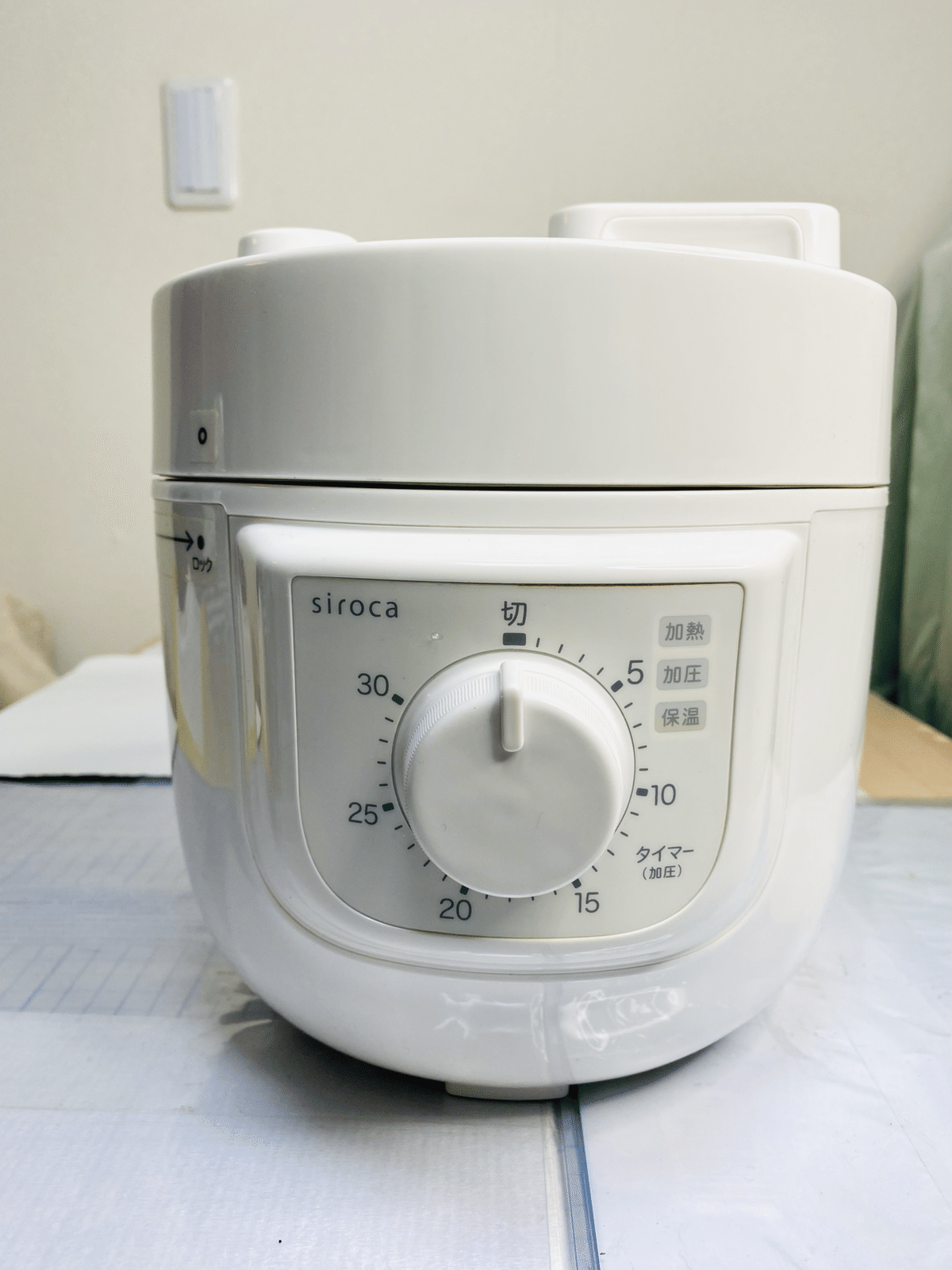 【新品・未使用品】siroca 電気圧力鍋　SP-A111 b0762pg24t.jpg