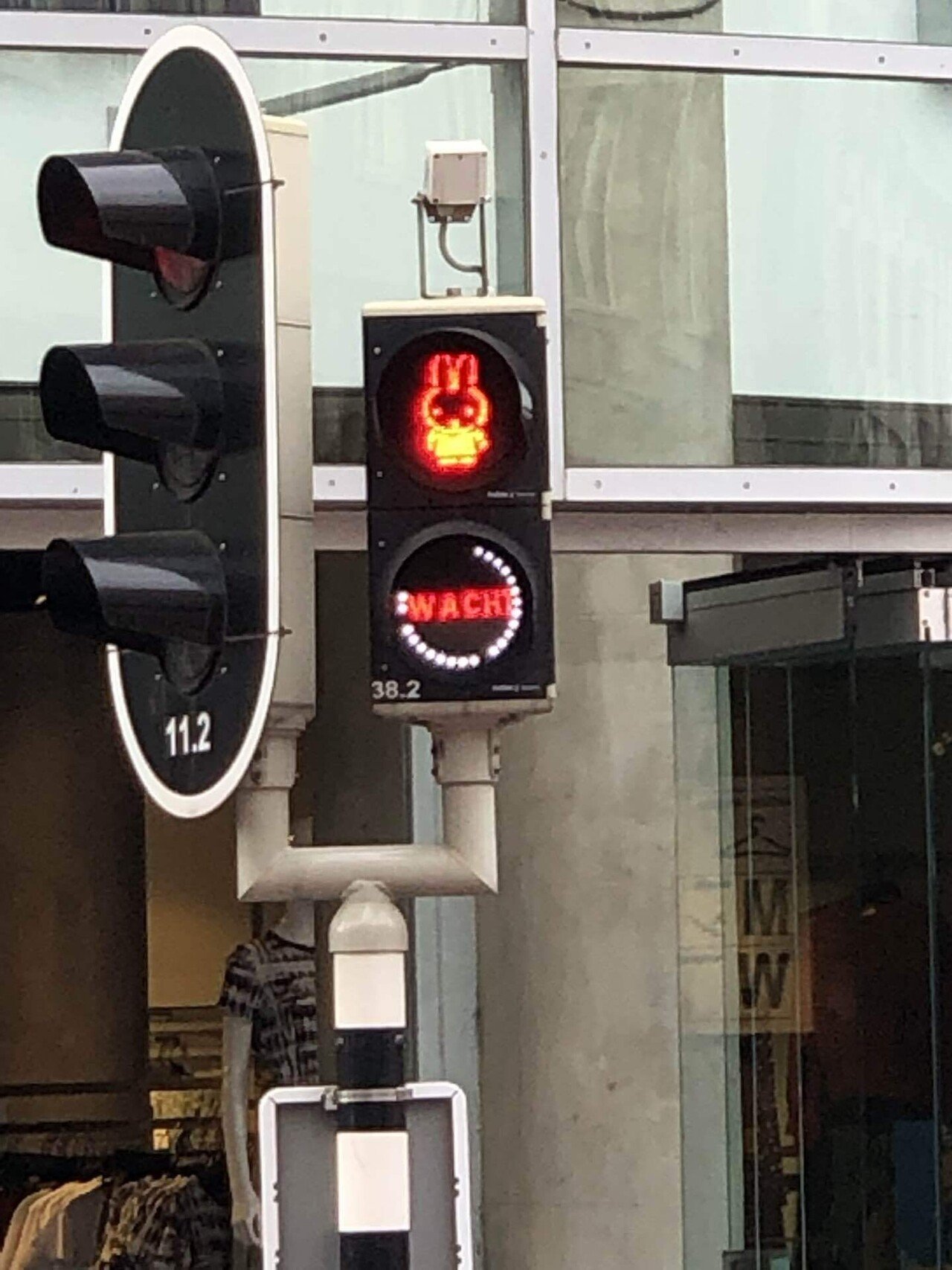 変わり種の交通信号 3つ｜Uchan